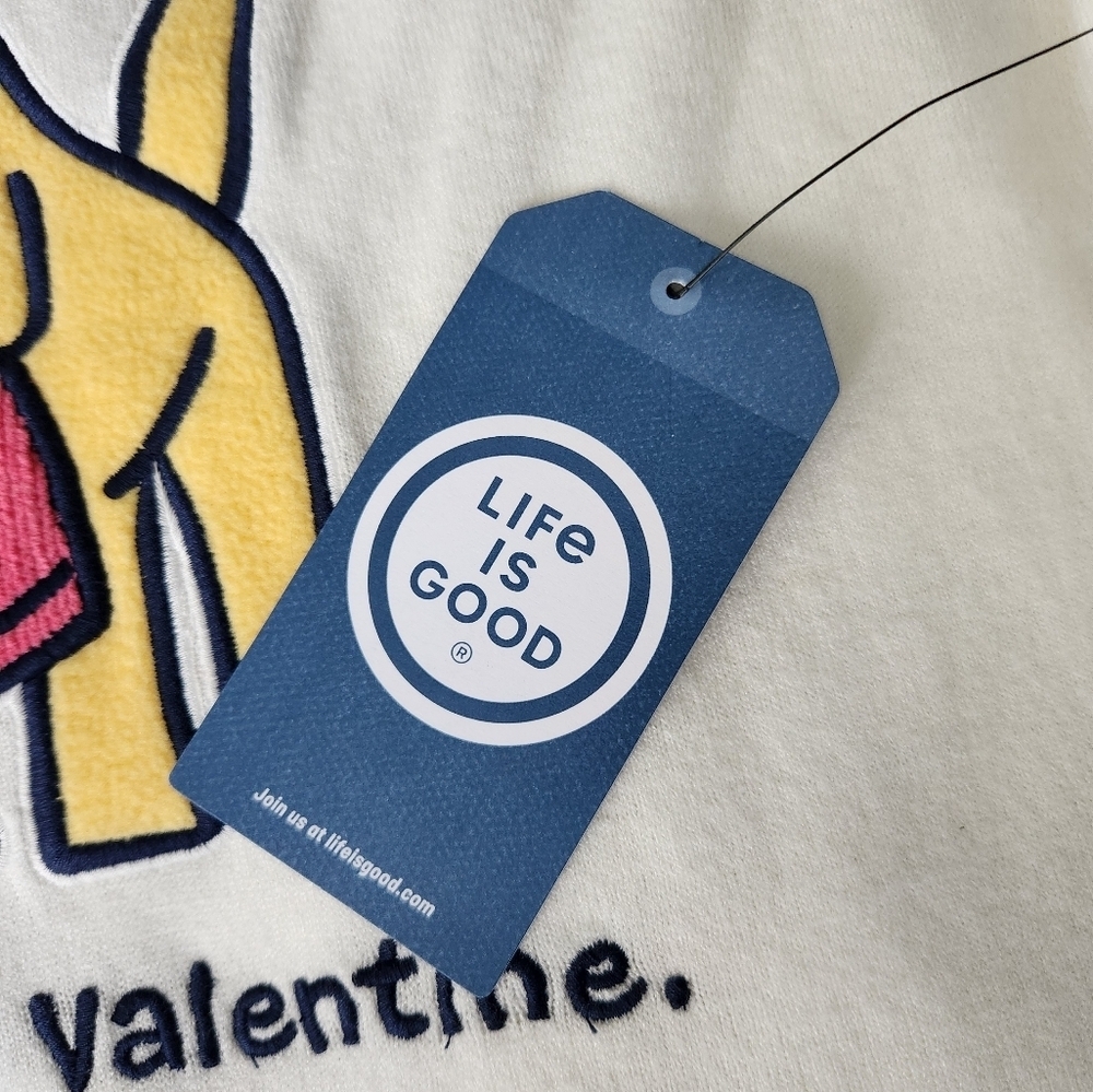 Life Is Good Be My Valentine Sweater Womens Size Medium NWT - Picture 7 of 9